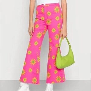 NWT Free People We the Free pants Youthquake Crop Hot Pink Floral Flare Jeans